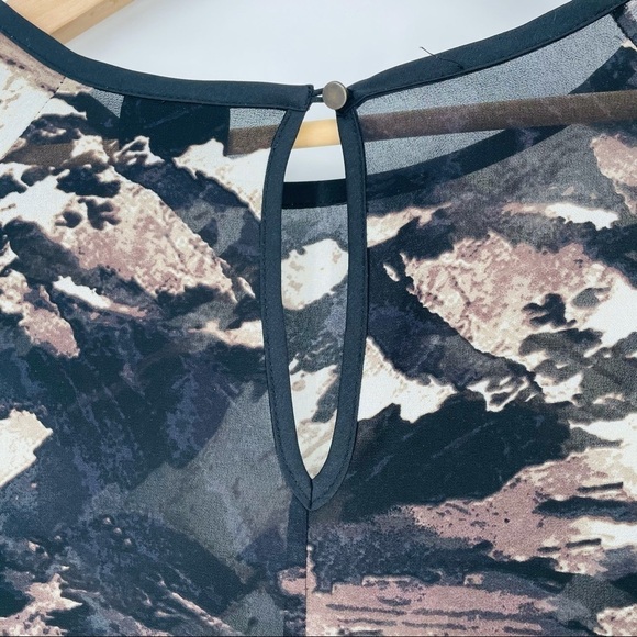 Mossimo Black abstract art-to-wear office corpcore long sleeve tunic shirt - Picture 7 of 9